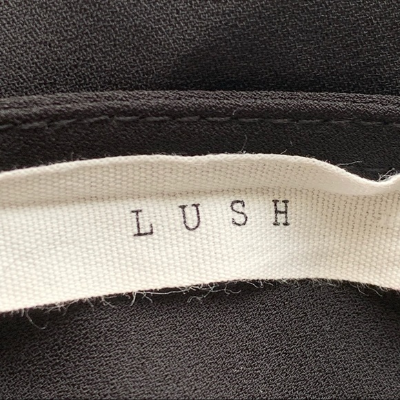 Lush Studded Shoulder Tank - Picture 8 of 10